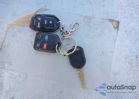 2009 Ford Focus z USA, uszkodzony, nr VIN 1SAHC35N79W216237